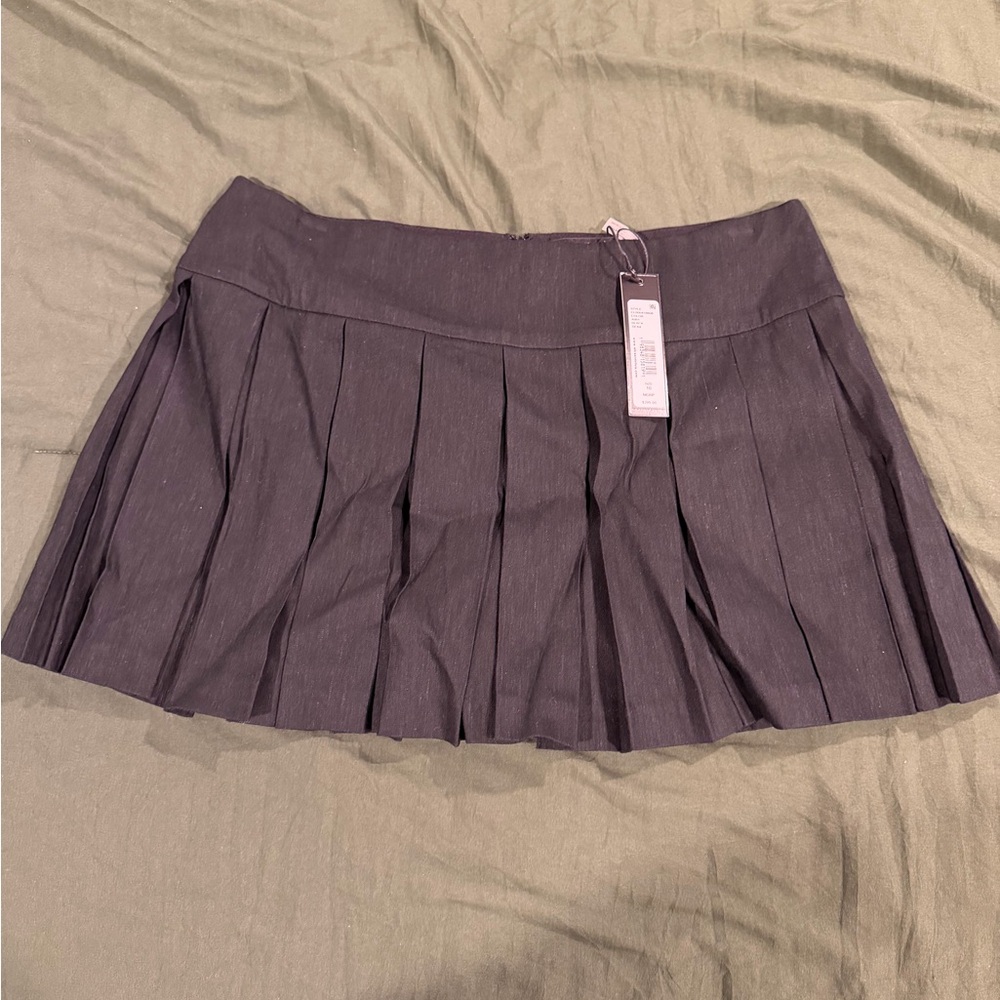 Alice + Olivia Charcoal Pleated Mini Skirt